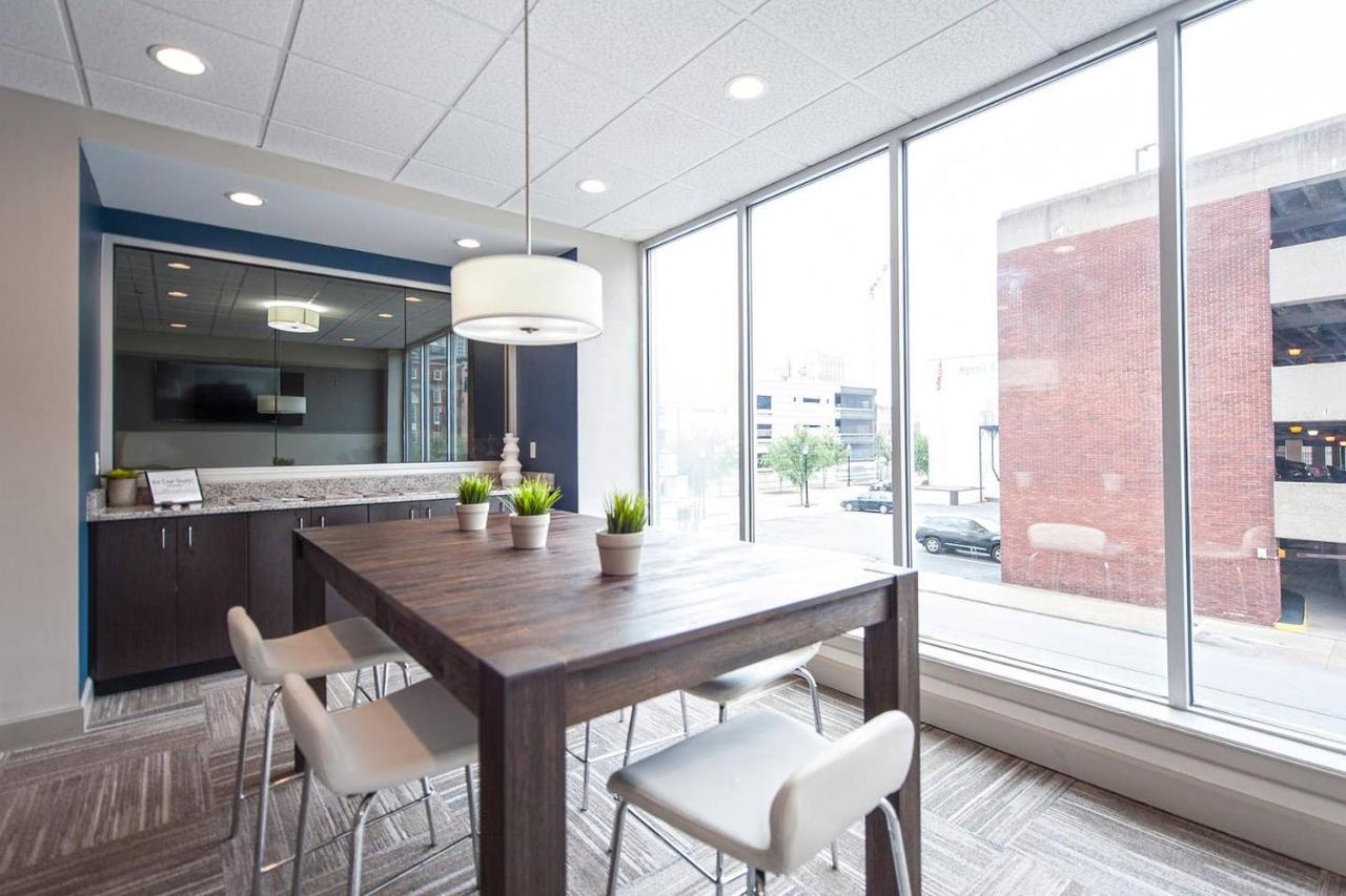 Abode Vue At 3Rd Downtown Loft Style Suite + Sleeper Sofa Louisville Exterior photo